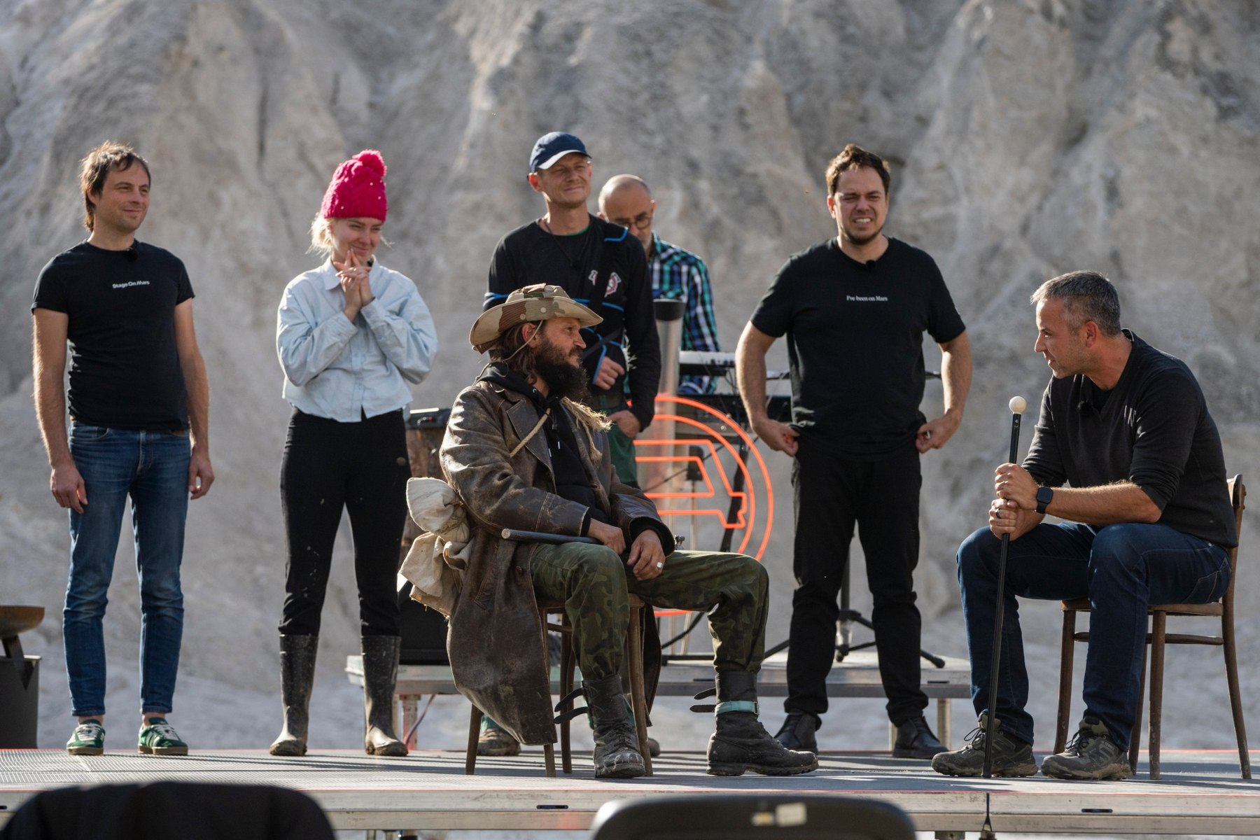 Stage on Mars na place reality show Farma