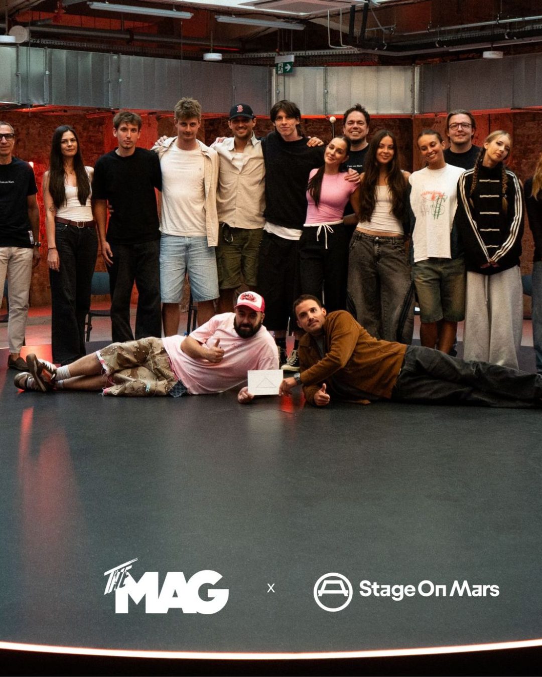 The Mag team on the round stage on Mars